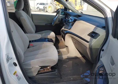 2011 Toyota Sienna Le V6 из США, поврежденный, VIN 5TDKK3DC5BS066830